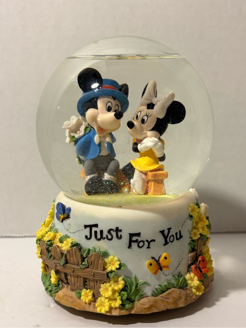 Disney Mickey Minnie Just For You Musical Snow Globe Enesco